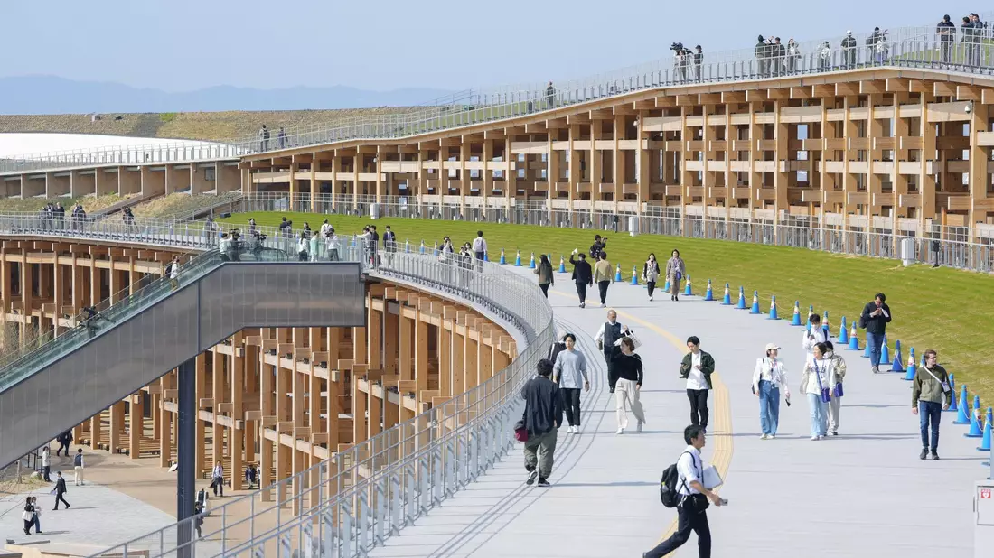 Mehr als 160 Länder, Regionen und internationale Organisatoren sind auf der Expo vertreten.  - Bild: -/kyodo/dpa