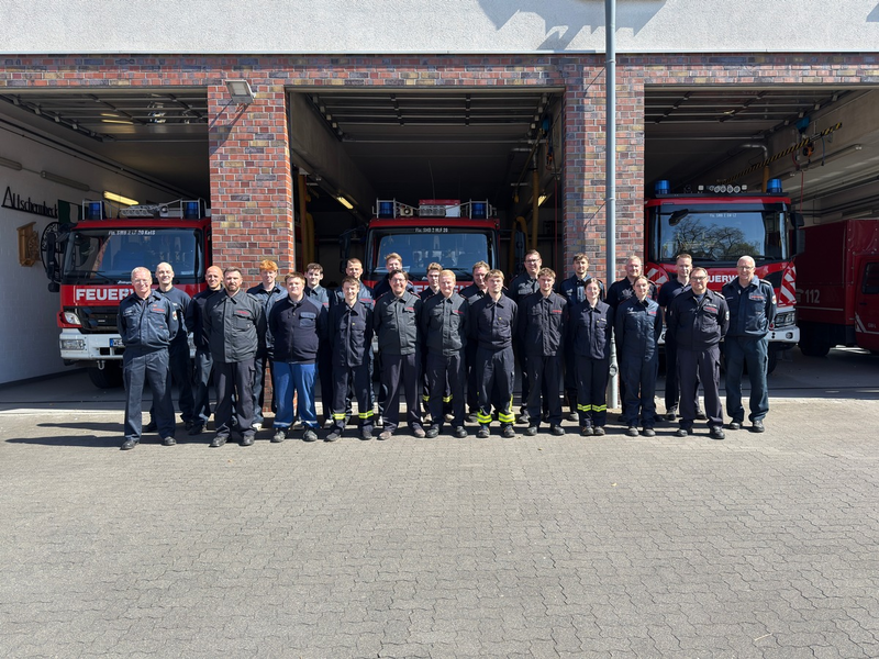 FW Hünxe: Erfolgreicher Abschluss der Truppmannausbildung - Foto: presseportal.de