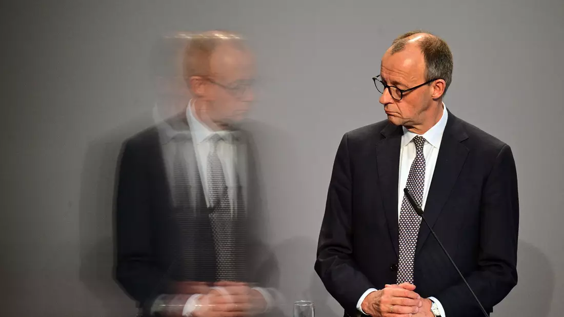 Merz will in den USA selbstbewusst auftreten. (Archivbild) - Bild: Sebastian Christoph Gollnow/dpa