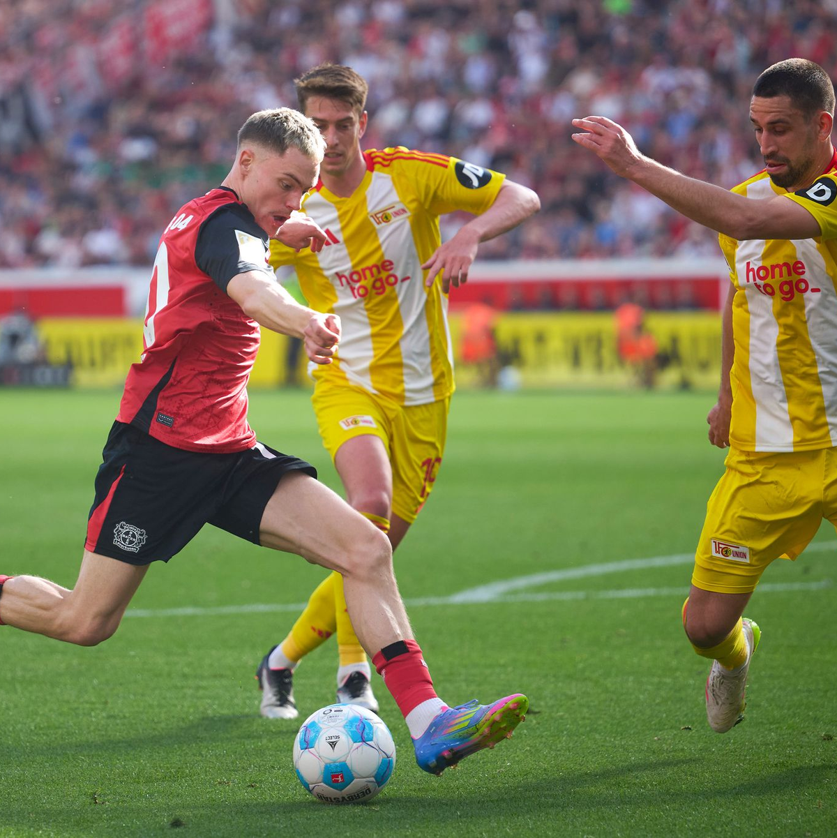 Florian Wirtz gibt sein Comeback nach fünf Wochen Verletzungspause. - Foto: Bernd Thissen/dpa