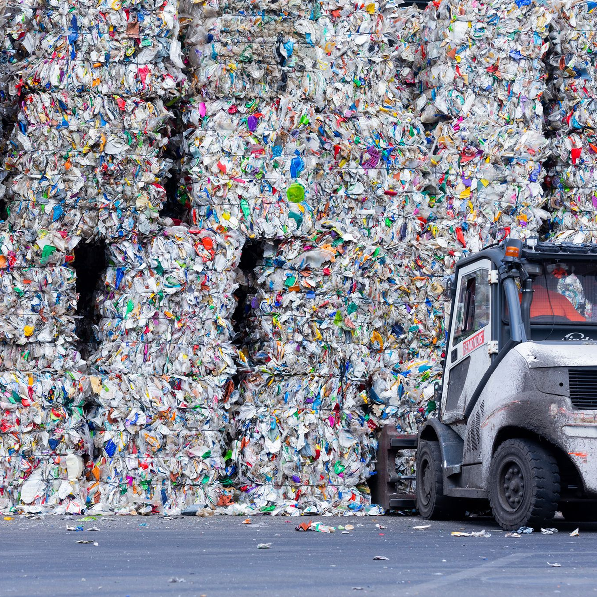 Plastik wir oft gut sortiert. (Archivbild)  - Foto: Rolf Vennenbernd/dpa