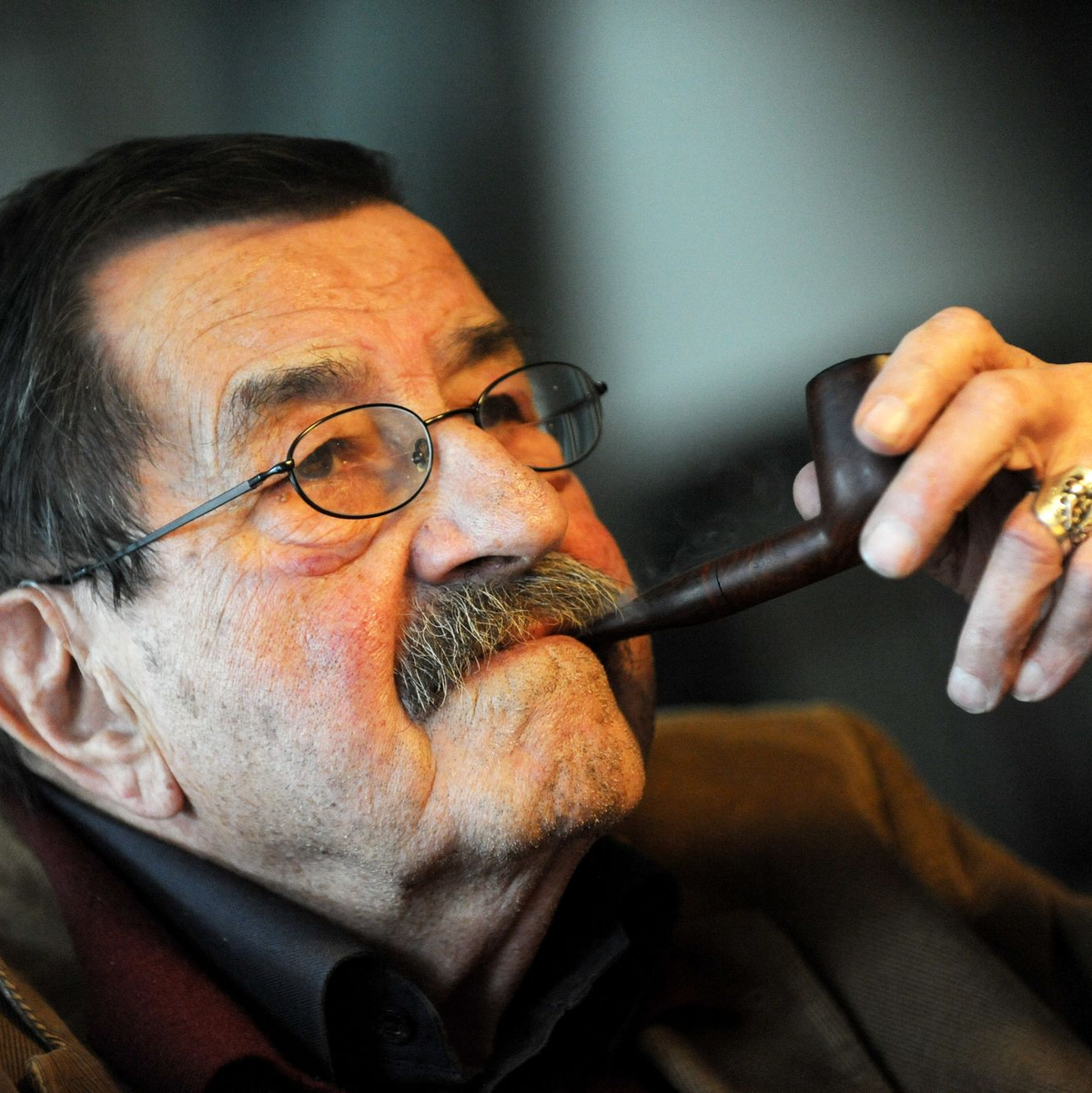 Günter Grass 2010 in Lübeck. - Foto: picture alliance / Maurizio Gambarini/dpa