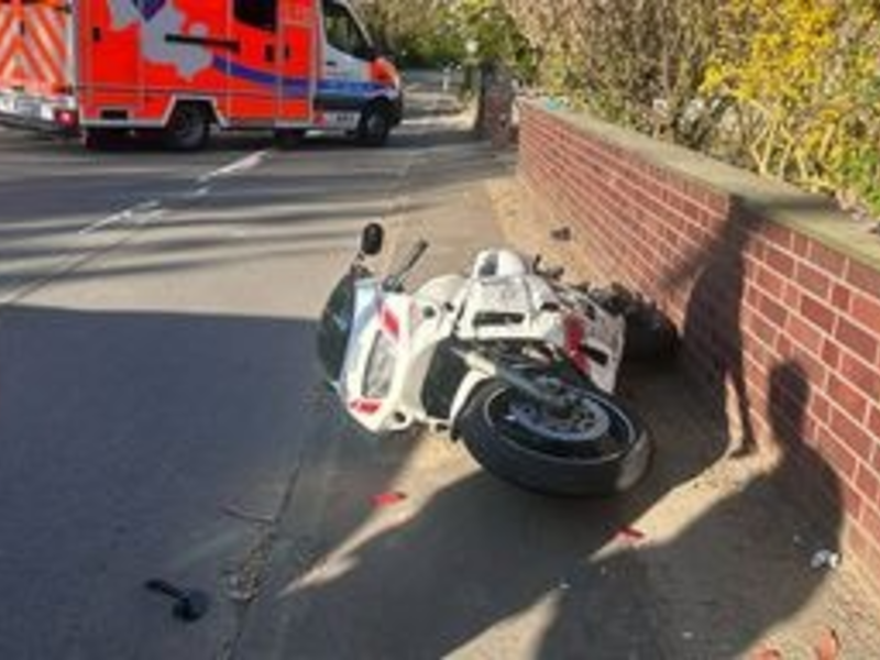 FW-EN: Feuerwehr rückt zu zwei Verkehrsunfällen aus - Foto: presseportal.de