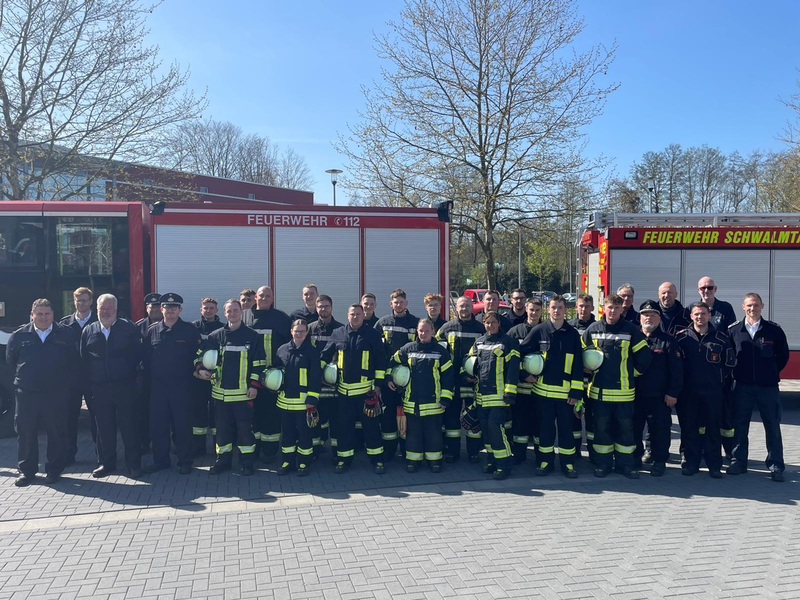 FFW Schwalmtal: Erfolgreicher Abschluss des Truppmann-1-Lehrgang im Westkreis - Foto: presseportal.de