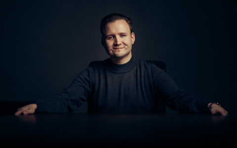 Wie Sie als Sprecher Stammkunden gewinnen: Patrick Khatrao von der Golden Voice Academy erklärt - Foto: presseportal.de