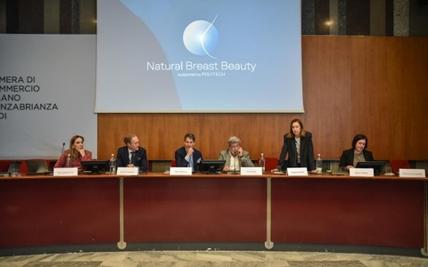 Polytech: „Weltmarkt für Brustimplantate (2,78 Mrd. US-Dollar)“: Konsenserklärung „Natural Breast Beauty“ in Mailand vorgestellt - Foto: presseportal.de