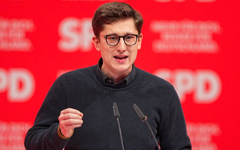 Die Jusos sind mit dem Koalitionsvertrag von Union und SPD nicht einverstanden. (Archivbild) - Foto: Michael Kappeler/dpa