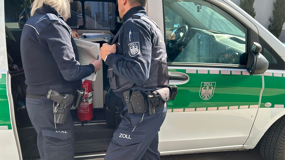 HZA-A: Augsburger Zoll führt regionale Sonderprüfung durch/Friseur- und Kosmetiksalons, Nagelstudios sowie Barbershops kontrolliert - Foto: presseportal.de