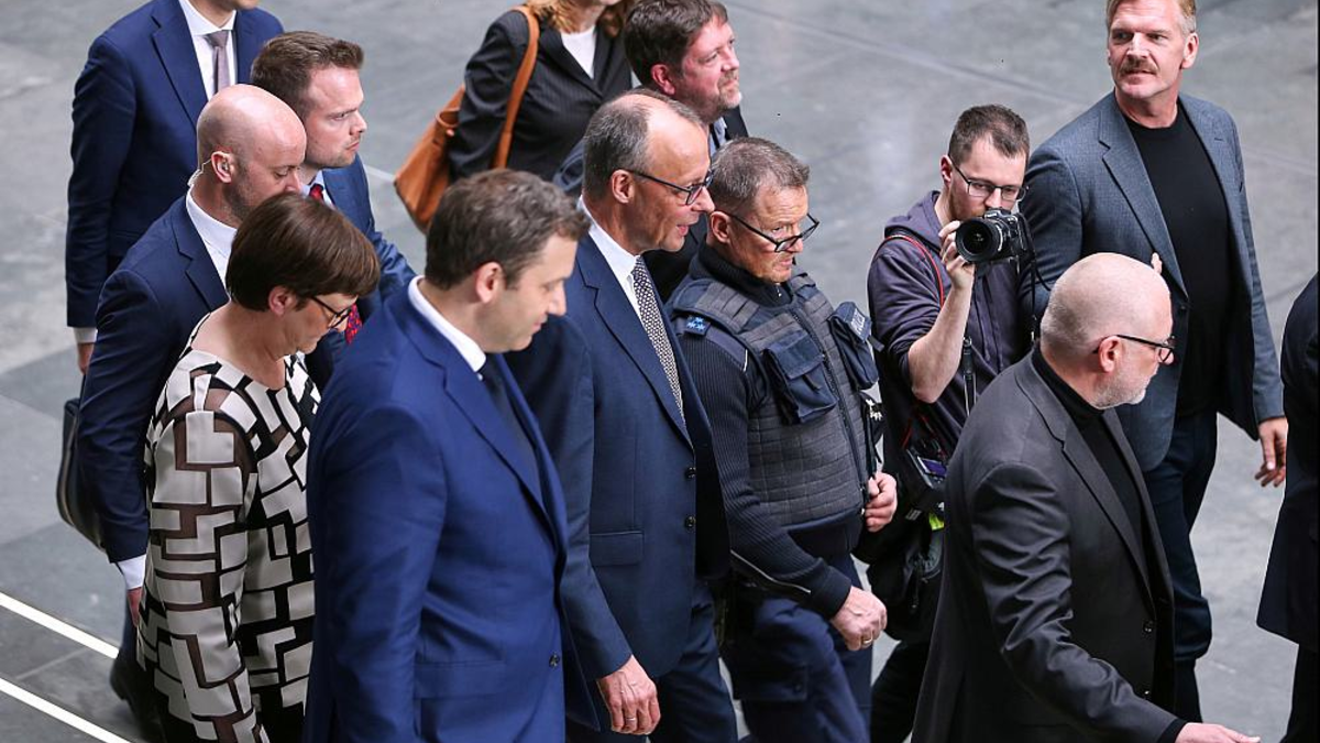 Esken, Klingbeil, Merz (Archiv) - Foto: über dts Nachrichtenagentur