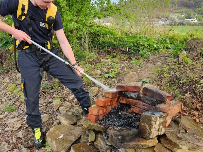 FW-EN: Wetter - Feuerwehr löscht Kleinbrand - Foto: presseportal.de