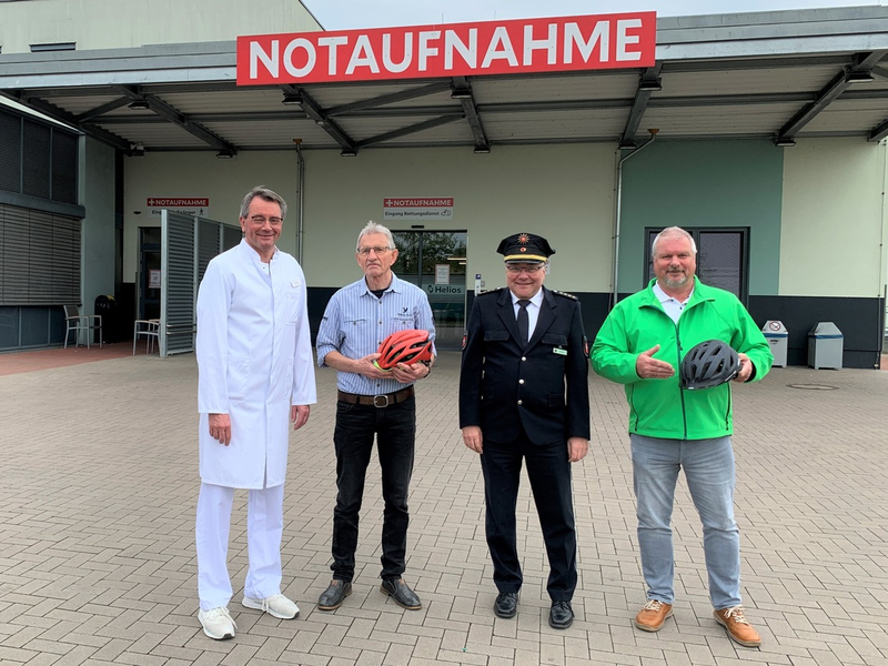 POL-NI: Fahren ohne Helm: Immer mehr lebensgefährliche Unfälle bei Fahrrad, E-Bike und E-Scooter - Foto: presseportal.de