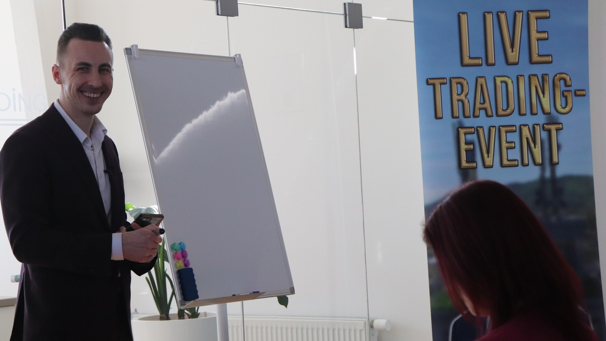 Leitfaden für einen erfolgreichen Einstieg ins Trading: Thomas Wabnig launcht Buch „Erfolgreich traden mit System“ - Foto: presseportal.de