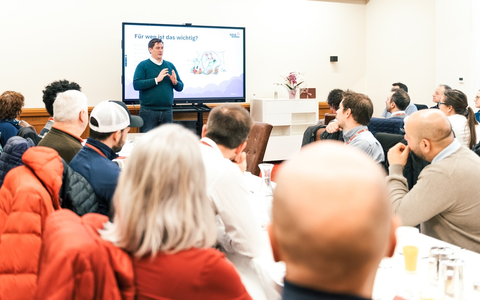 Zahlungsausfälle vermeiden: Wie W3Becca® selbstständige Therapeuten wirtschaftlich stabil aufstellt - Foto: presseportal.de