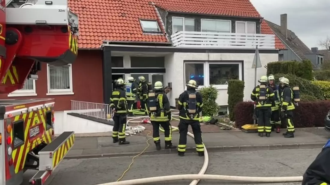 FW-DO: Wäschetrockner im Keller brennt - Eine Person mit Rauchgasvergiftung ins Krankenhaus - Bild: presseportal.de