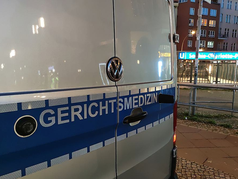 Absperrung nach Berliner Messerattacke am 12.04.2025 - Foto: über dts Nachrichtenagentur