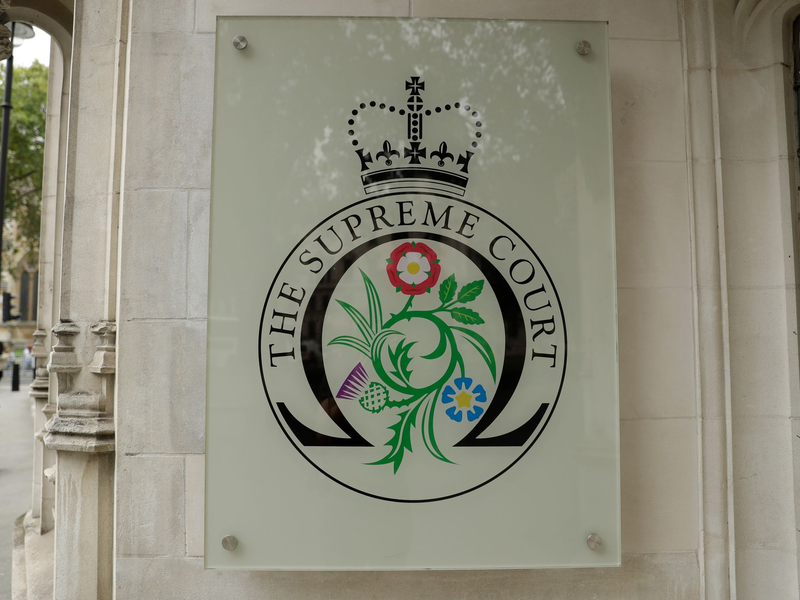 Eine schottische Frauenrechtsgruppe hatte gegen die Definition von Geschlecht der Regierung in Edinburgh geklagt. (Archivfoto) - Foto: Matt Dunham/AP/dpa