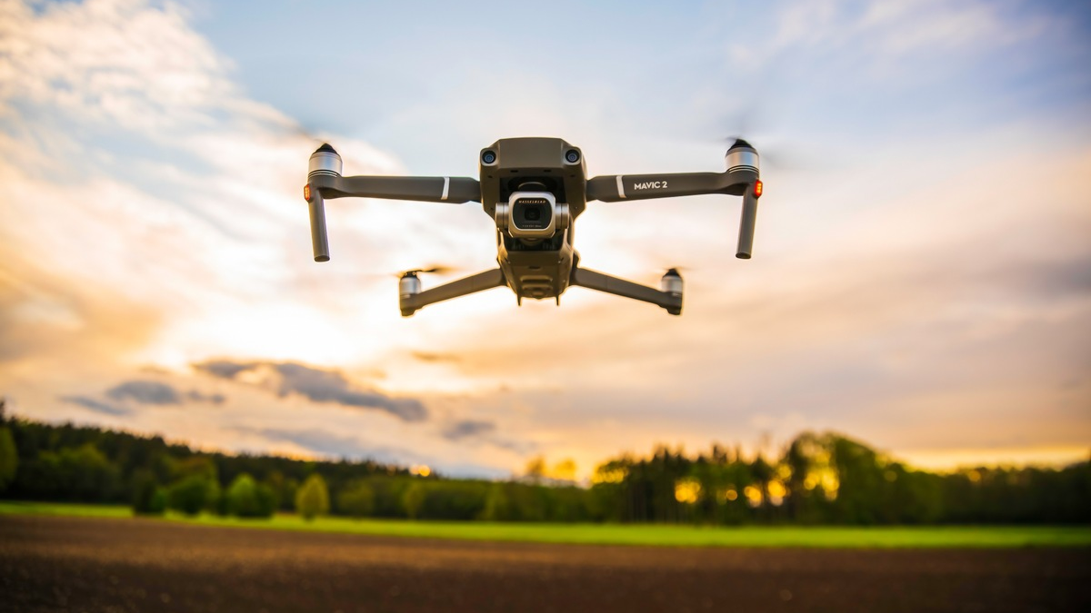 LPI-NDH: Zeugenaufruf: Nächtliche Drohnenflüge über Sondershausen - Wer kann Hinweise geben? - Foto: presseportal.de