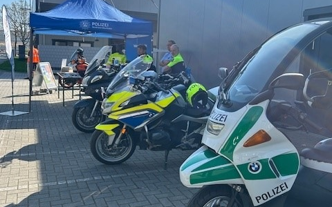 POL-WES: Hamminkeln - Die Polizei als Aussteller auf der Kick-Off Veranstaltung 2025 - Foto: presseportal.de