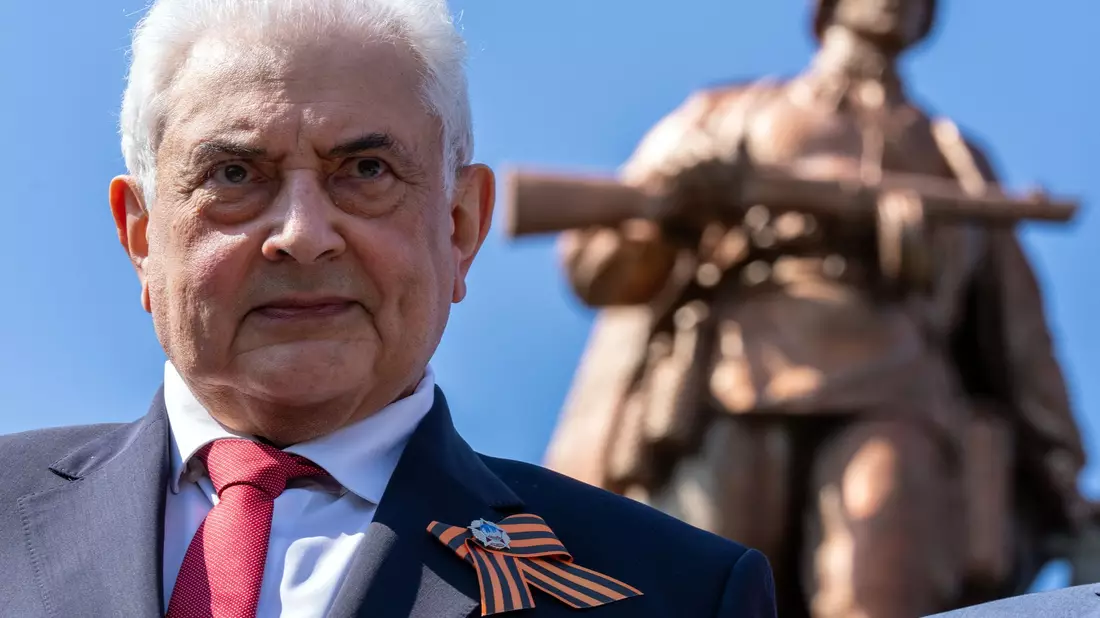  Der Bundestag schließt die Botschafter von Russland und Belarus von der zentralen Gedenkfeier zum 80. Jahrestag des Endes des Zweiten Weltkriegs am 8. Mai aus.  - Bild: Soeren Stache/dpa
