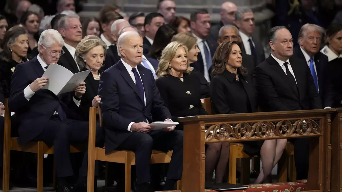 An der Trauerfeier für Carter nahmen sowohl Biden als auch Trump teil. (Archivbild) - Bild: Ben Curtis/AP/dpa