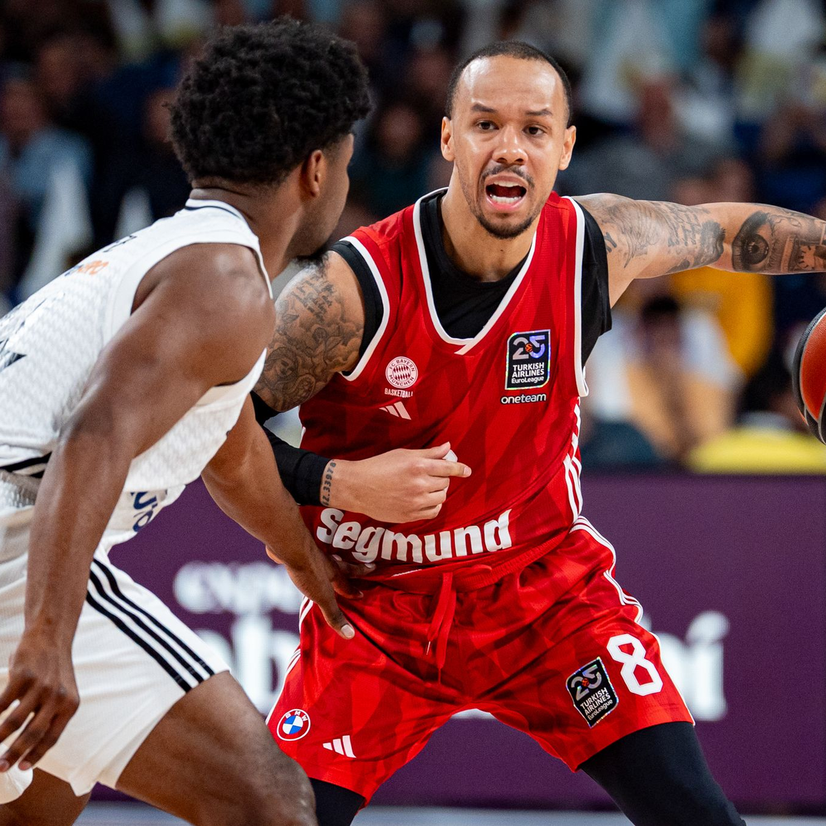 Shabazz Napier (r) war gegen Madrid bester Münchner Werfer. - Foto: Alberto Gardin/ZUMA Press Wire/dpa