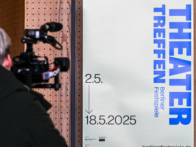 Das Berliner Theatertreffen findet wieder im Mai statt. (Archivbild) - Foto: Jens Kalaene/dpa