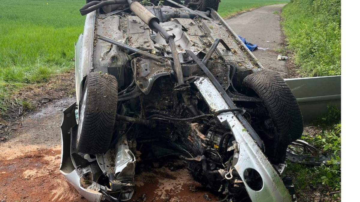 FW Frechen: Alleinunfall mit Todesfolge - Foto: presseportal.de