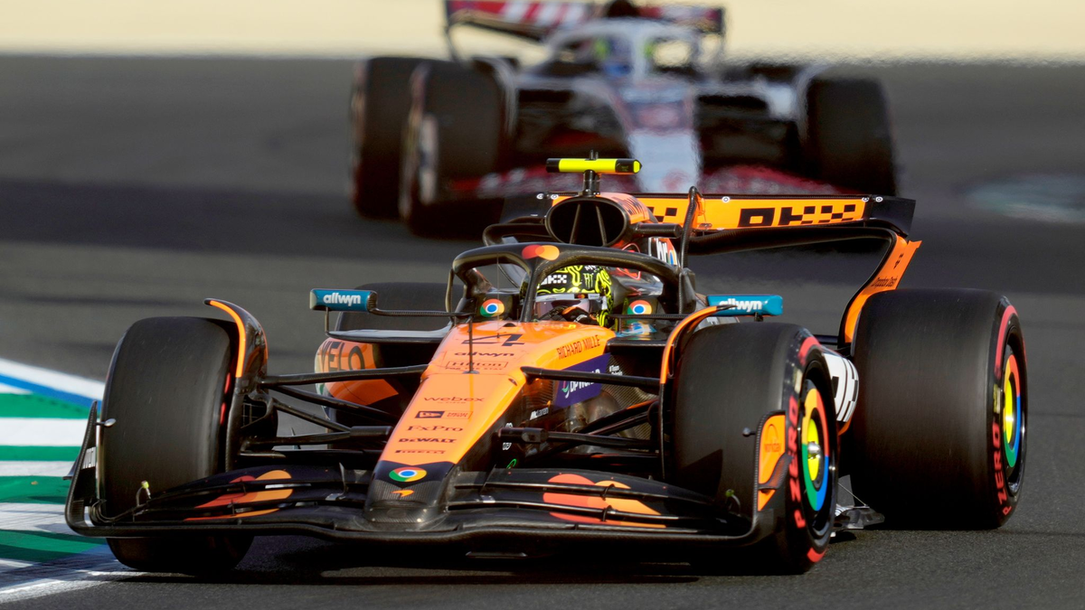 Bestzeit für den WM-Führenden vor der Qualifikation.  - Foto: Altaf Qadri/AP/dpa