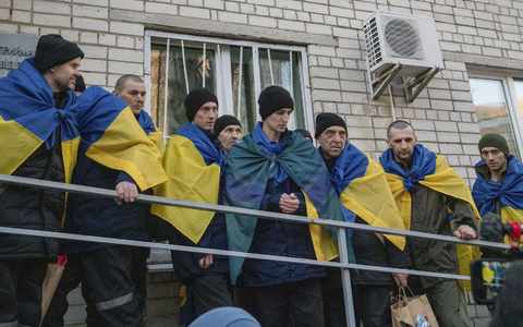 Ukrainische und russische Kriegsgefangene kommen nach Hause. (Archivbild) - Foto: -/kyodo/dpa