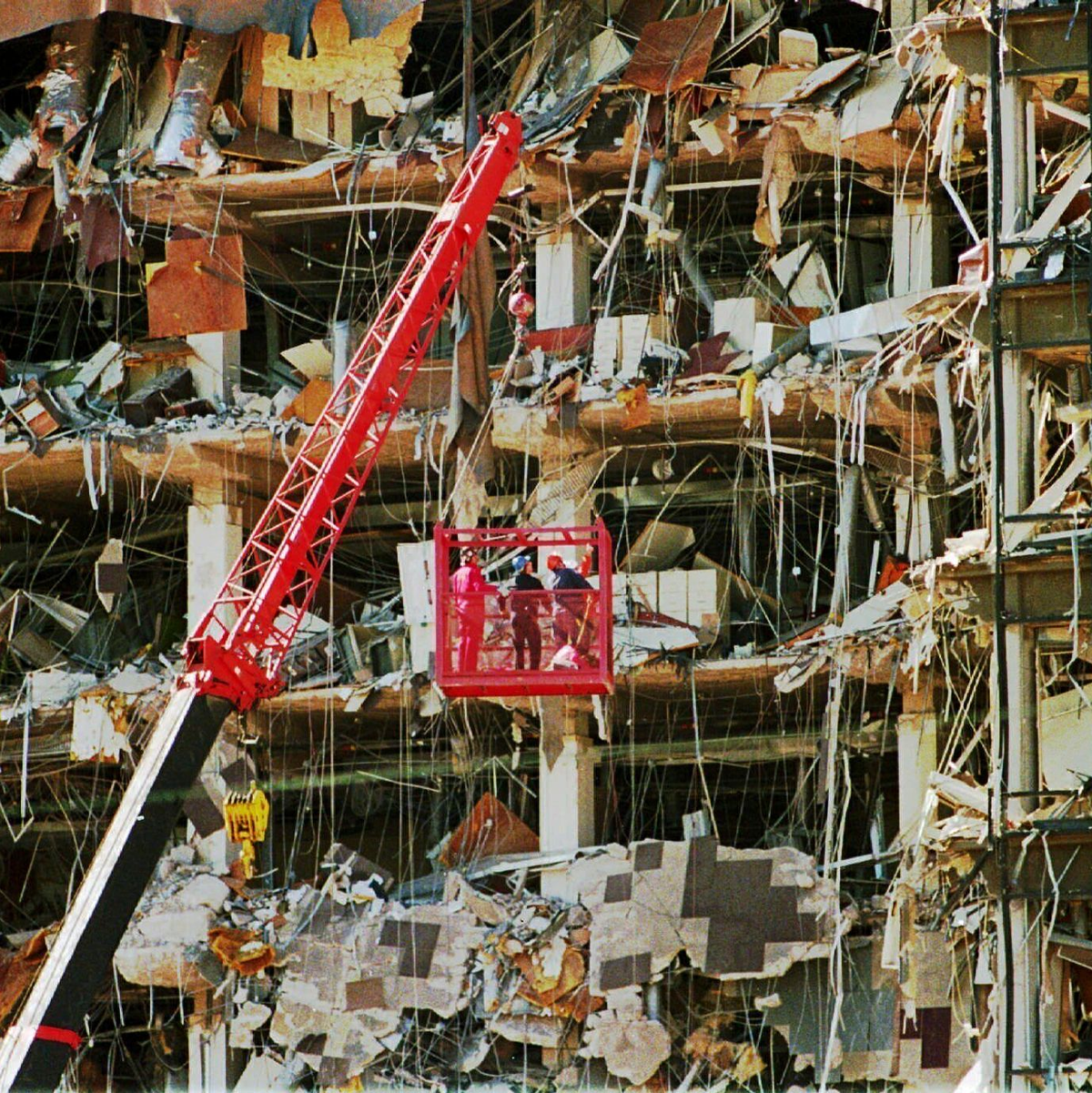Die Zerstörung bei dem Anschlag war riesig. (Archivbild) - Foto: J PAT CARTER/AP/dpa
