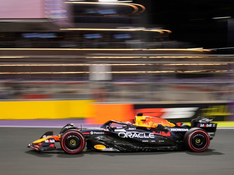 Er ist eine Klasse für sich und beweist es in Dschidda.  - Foto: Darko Bandic/AP/dpa