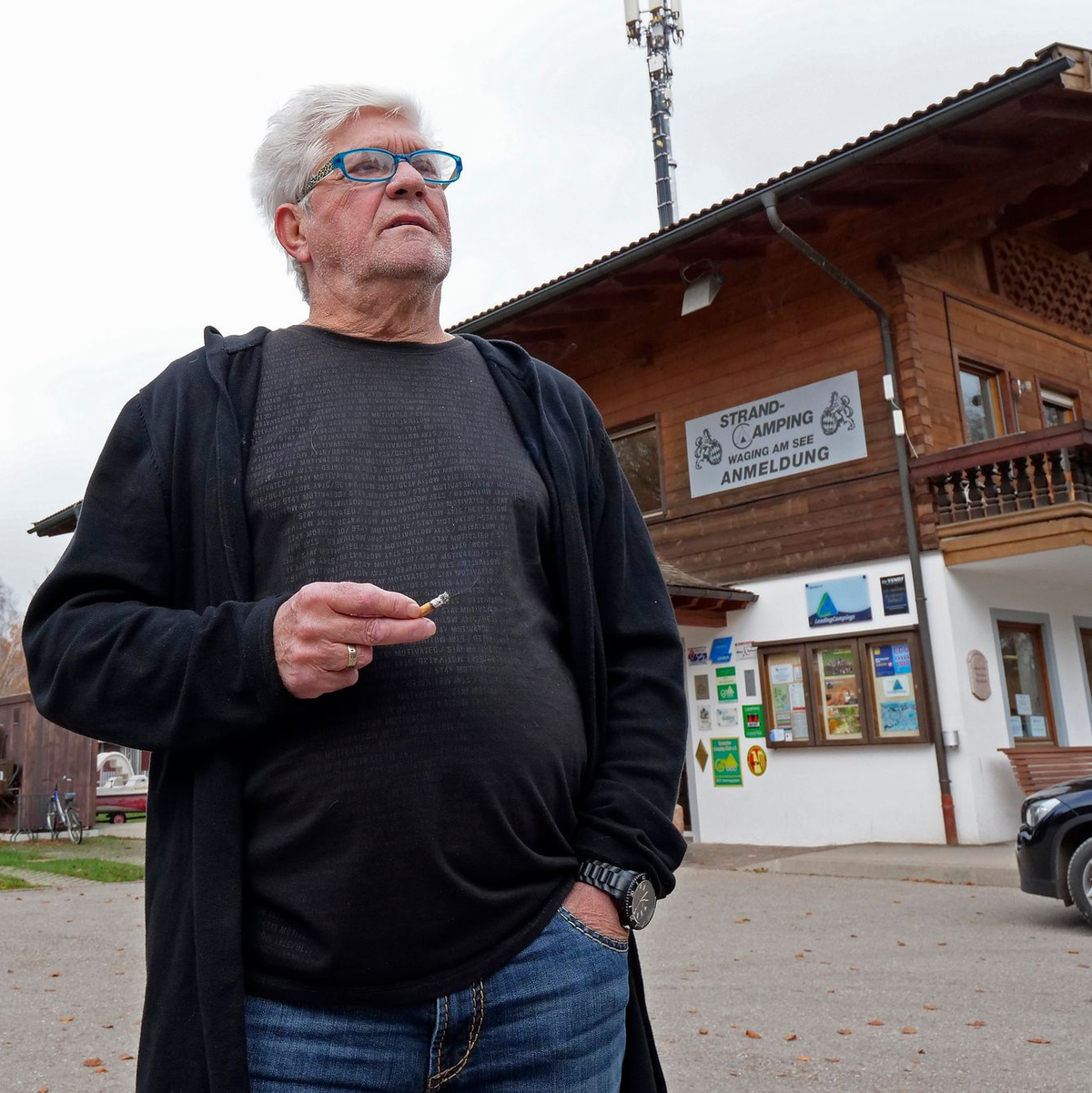 Werner Lorant lebte zuletzt auf einem Campingplatz. - Foto: Uwe Lein/dpa