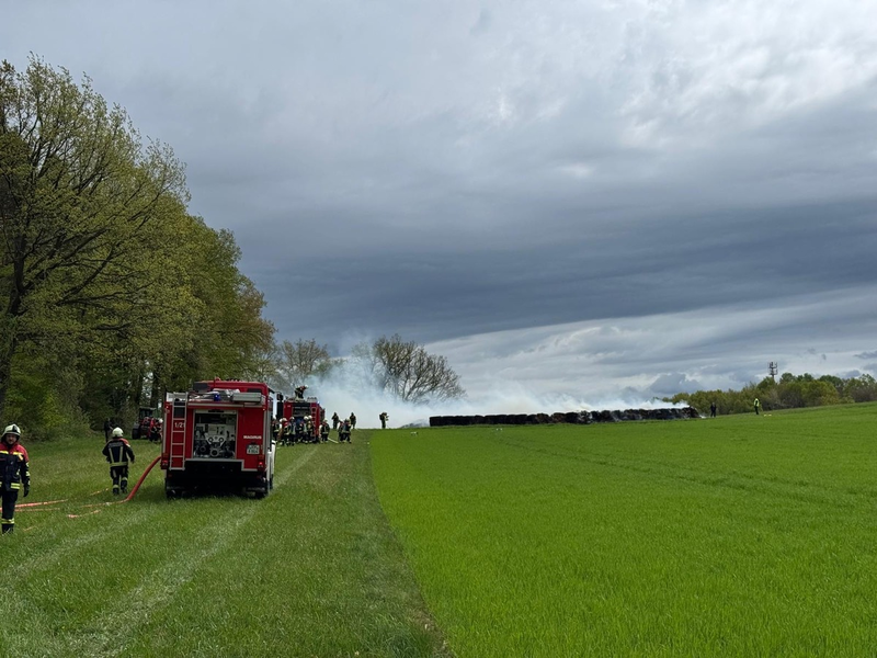 FW Allensbach: B3 Fläche groß - Foto: presseportal.de