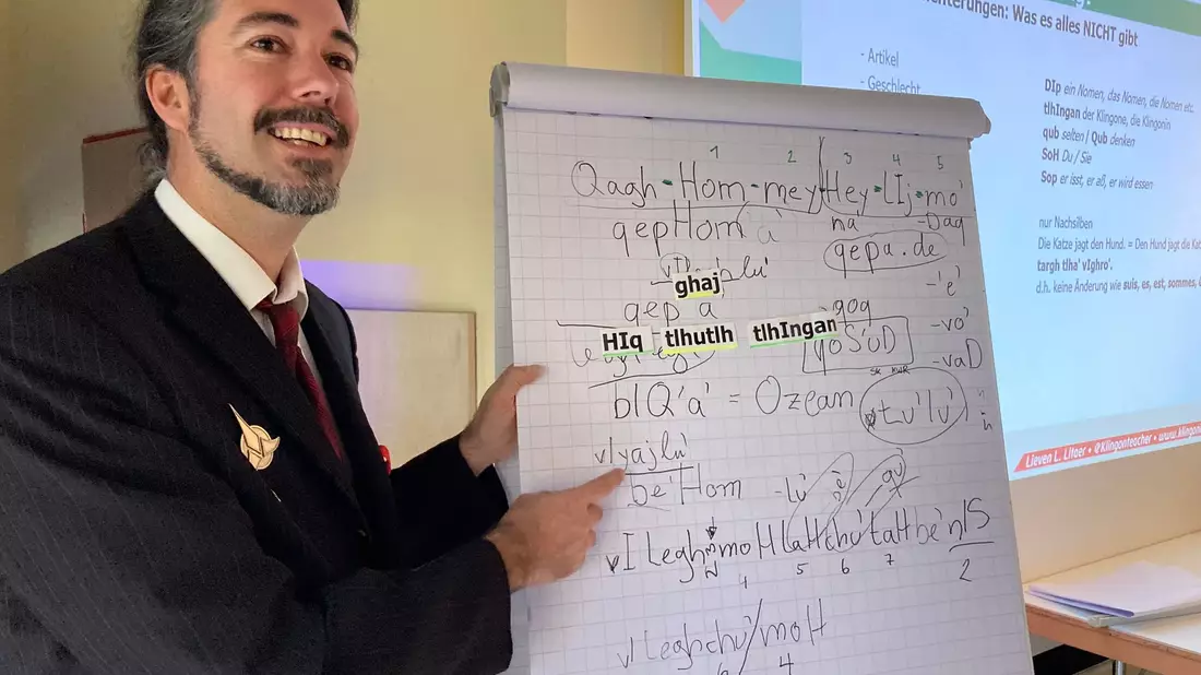 Die klingonische Sprache umfasst heute mehr als 5.300 Wörter (Archivbild) - Bild: Birgit Reichert/dpa