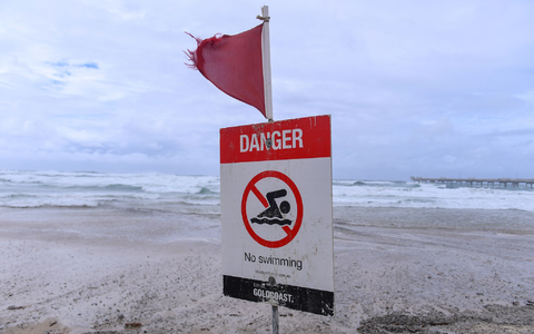 Die meisten Opfer wurden von Wellen ins Meer gerissen. (Symbolbild) - Foto: Jono Searle/AAP/dpa