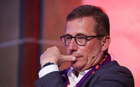 Der renommierte Kirchenrechtler Thomas Schüller erwartet nach dem Tod von Papst Franziskus ein schwieriges Konklave. (Archivbild) - Foto: Jan Woitas/dpa