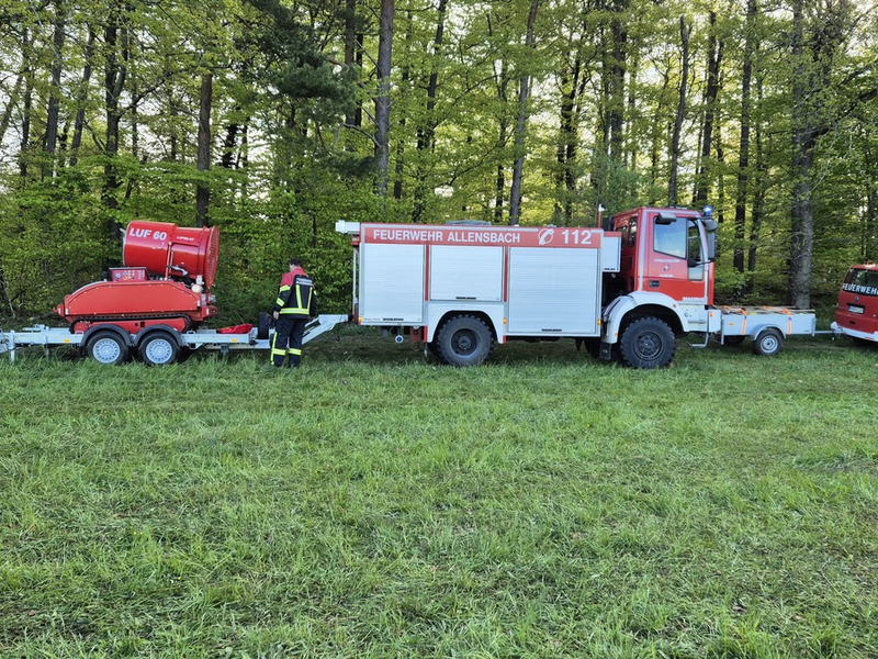 FW Allensbach: B1 Fläche klein - Foto: presseportal.de