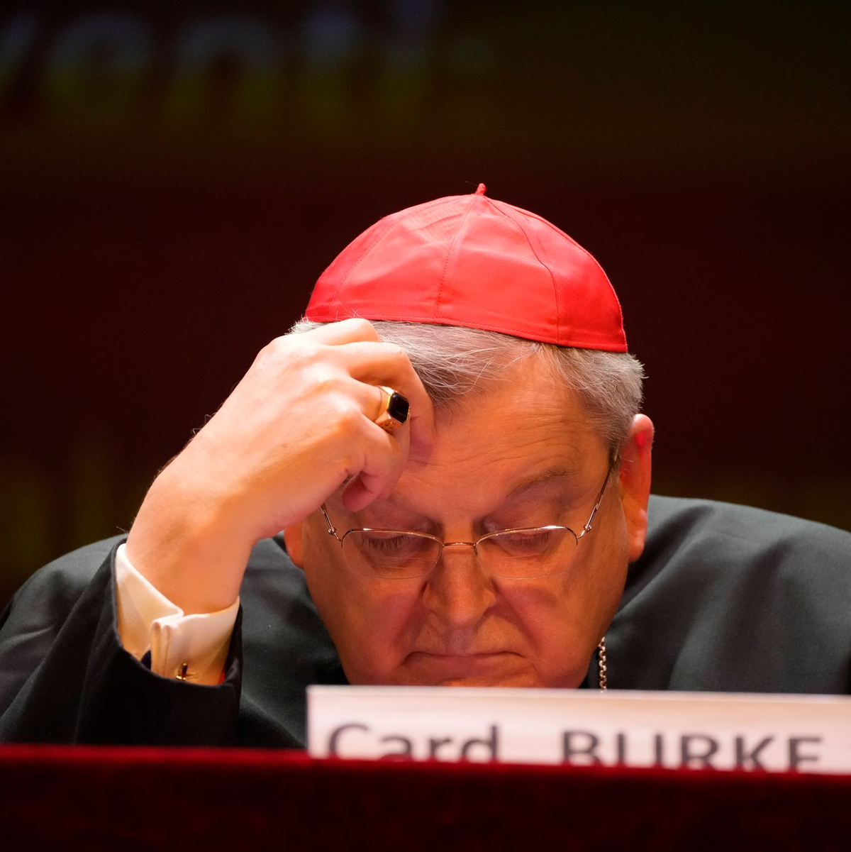 Die Chancen von Kurienkardinal Raymond Burke werden als gering eingeschätzt. (Archivbild) - Foto: Gregorio Borgia/AP