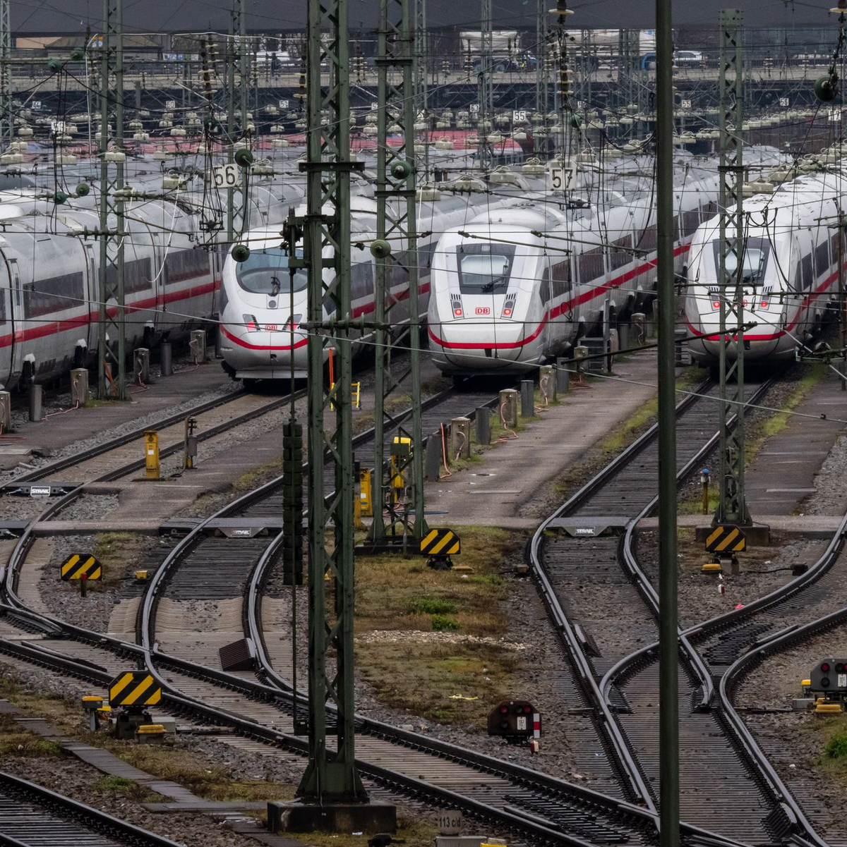 Auch in den kommenden Jahren dürfte für viele Bahn-Reisende nicht alles rund laufen. (Symbolbild) - Foto: Peter Kneffel/dpa
