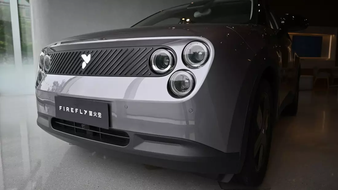 Nio hofft, dass der Firefly in Europa so beliebt wird wie der Minicooper, nur zu einem günstigeren Preis. - Bild: Johannes Neudecker/dpa