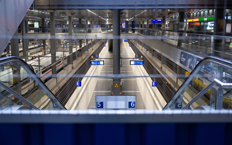 Noch am Wochenende fuhren hier keine Züge. (Archivbild) - Foto: Christophe Gateau/dpa
