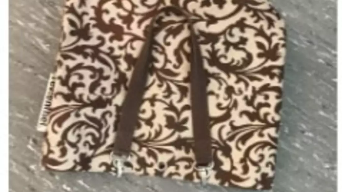POL-WES: Rheinberg - Wer kennt diese Stofftasche oder den Schmuck / Polizei sucht Hinweise - Bild: presseportal.de