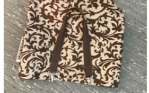 POL-WES: Rheinberg - Wer kennt diese Stofftasche oder den Schmuck / Polizei sucht Hinweise - Foto: presseportal.de