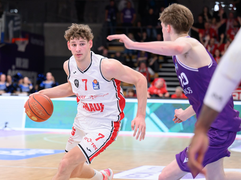 Überzeugt in der Bundesliga: Hannes Steinbach. - Foto: Swen Pförtner/dpa