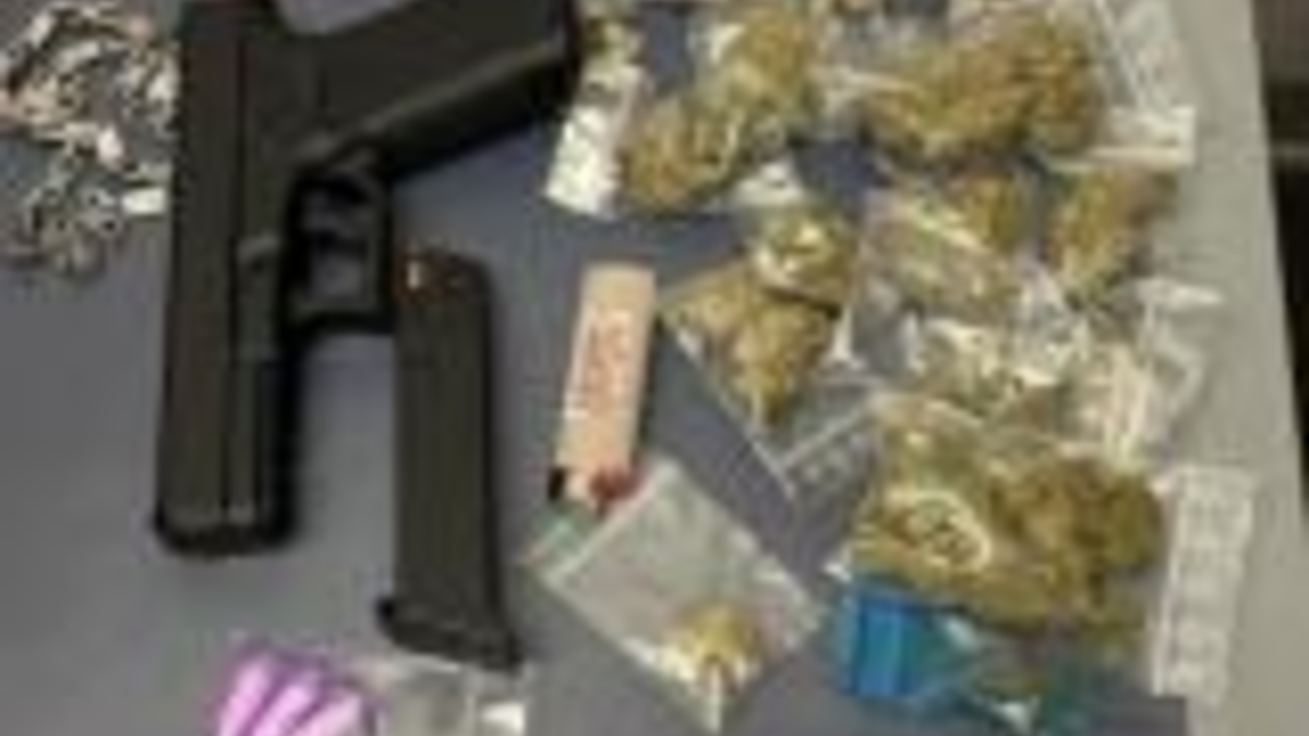 BPOL-FL: PI - Mutmaßlicher Drogendealer geht der Bundespolizei ins Netz; Dieb im Bahnhof verhaftet - Foto: presseportal.de