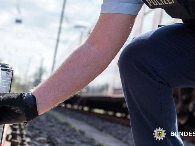 Bundespolizeidirektion München: Streit unter Mädchen eskaliert - Graffititäter geschnappt - Foto: presseportal.de