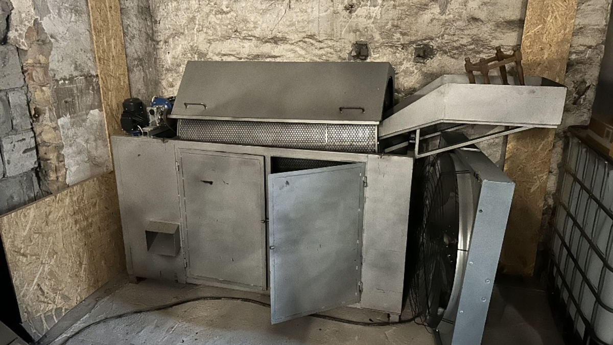 ZOLL-H: Internationale Zigarettenbande zerschlagen 12 Durchsuchungen in Berlin und Brandenburg; Festnahme von 4 Beschuldigten Möglicher Steuerschaden von mehreren Millionen Euro aufgedeckt - Foto: presseportal.de