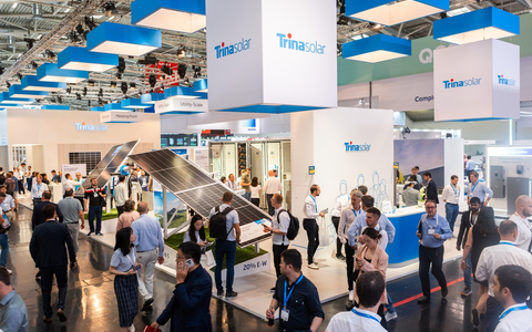 Trinasolar zeigt intelligente PV- und Speicherlösungen für mehr Nachhaltigkeit auf der Intersolar Europe 2025 / Der Anbieter präsentiert sein breites Portfolio in Halle A1 am Stand A1.170 - Foto: presseportal.de