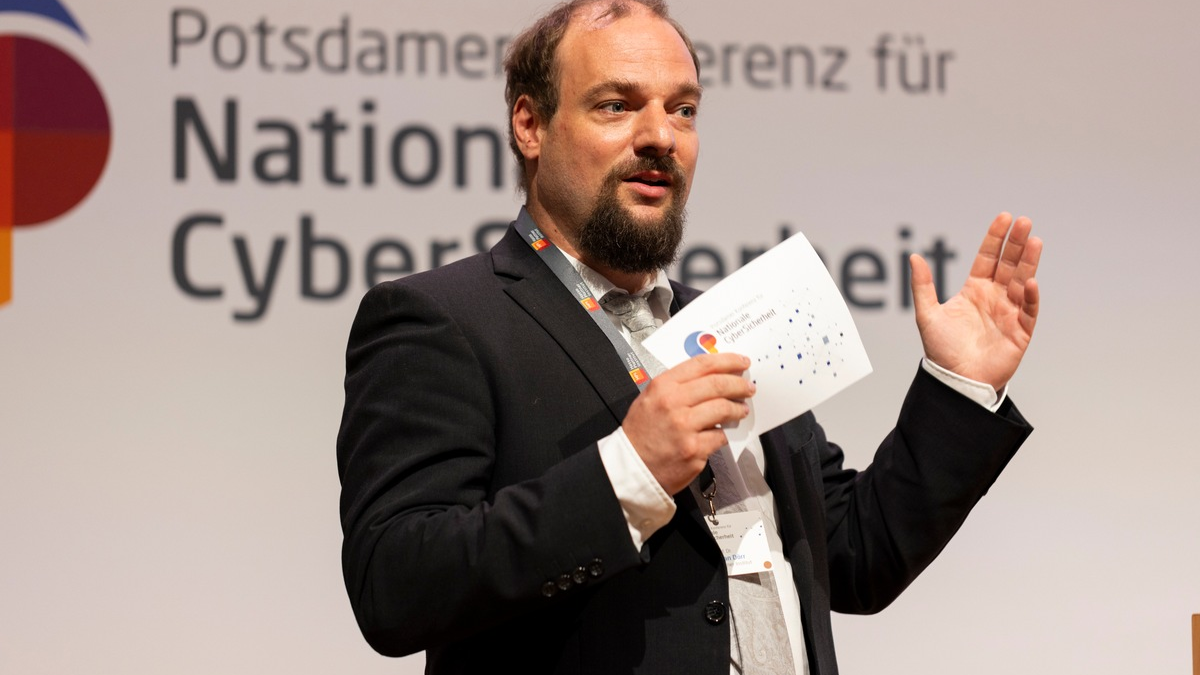 Einladung / Potsdamer Konferenz für Nationale CyberSicherheit am 21./ 22. Mai 2025 am HPI - Foto: presseportal.de