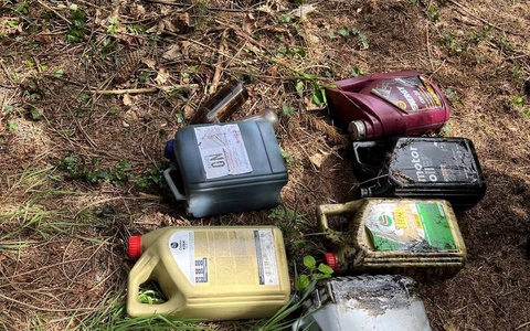 POL-OG: Forbach, Langenbrand - Altöl illegal entsorgt, Hinweise erbeten - Foto: presseportal.de